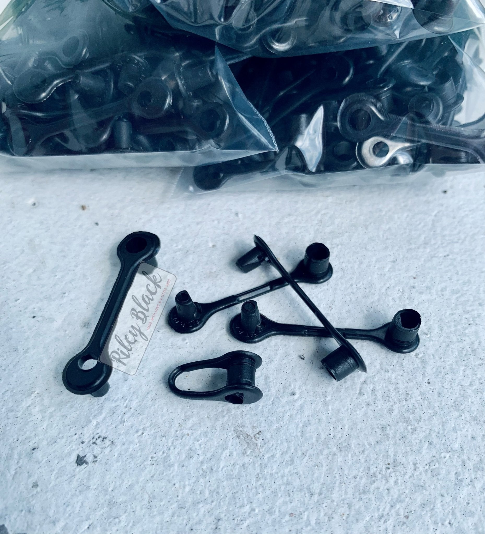 Color Xtra Strength Keychain Thingies® - LoneStar Adhesive