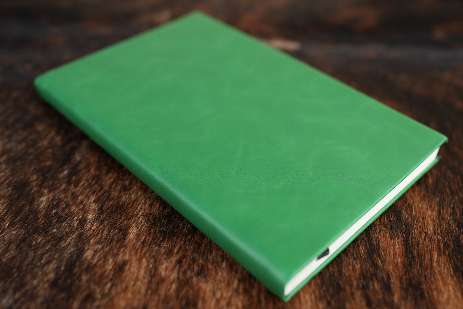 Notebook Journals: Heritage Collection Premium Leatherette® – Lone