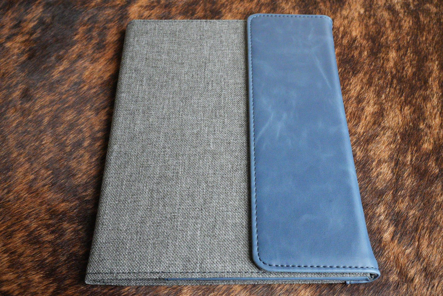 Padfolios: Heritage Collection Premium Leatherette® - LoneStar Adhesive