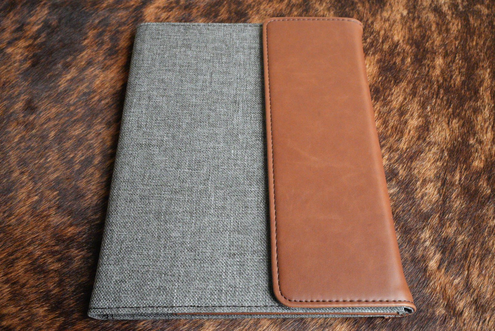 Padfolios: Heritage Collection Premium Leatherette® - LoneStar Adhesive